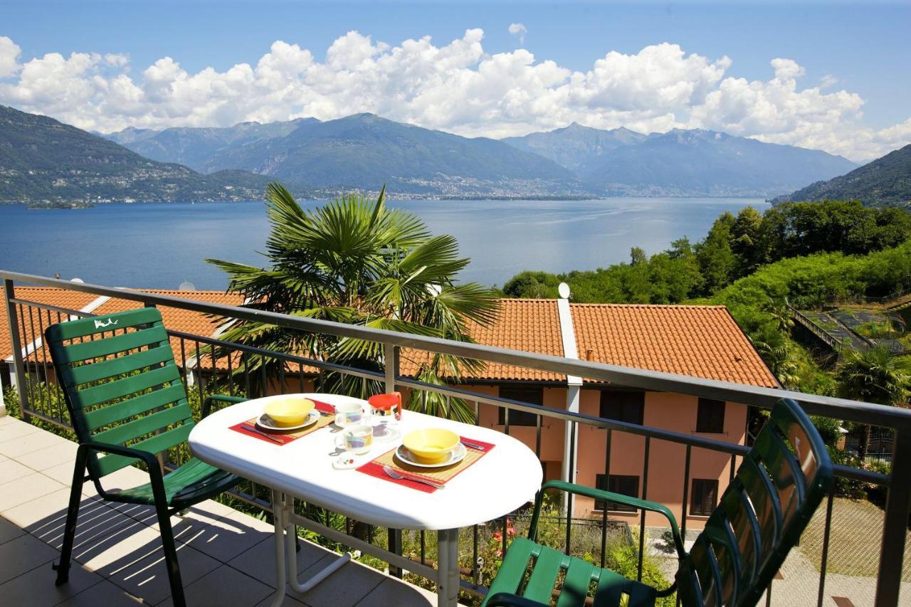 Ferienwohnung Residenza Arcobaleno Pino Lago Maggiore Exterior foto